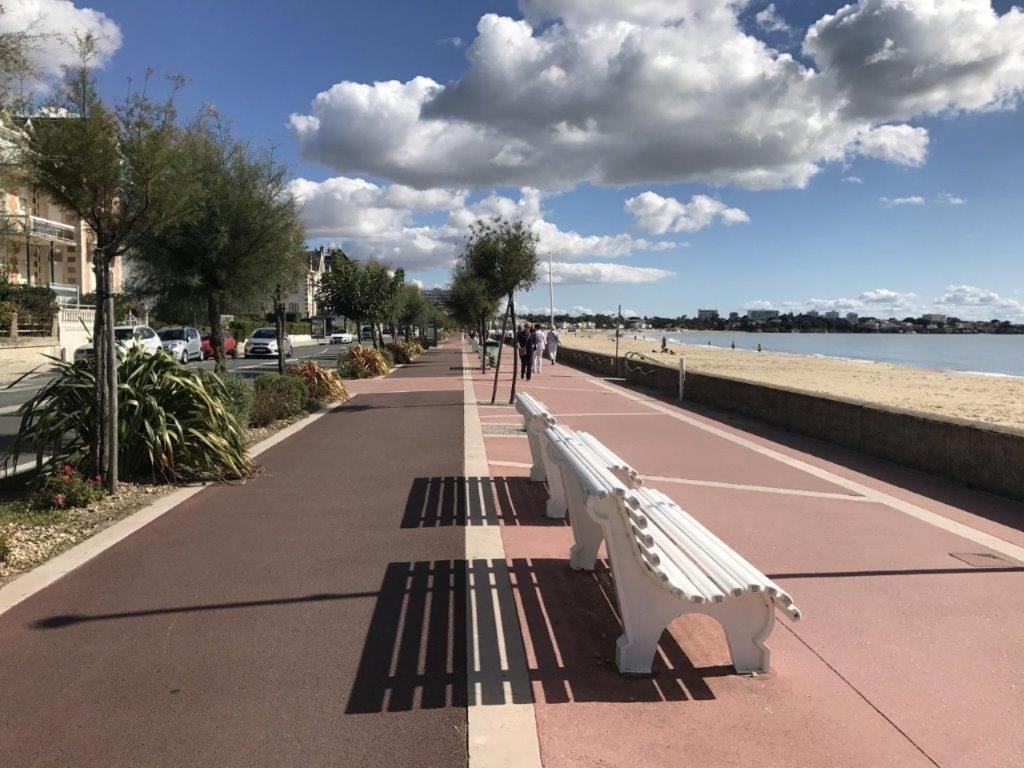 Royan - Studio Lumineux Au Calme - 30M De La Plage - Quartier Du Parc Εξωτερικό φωτογραφία