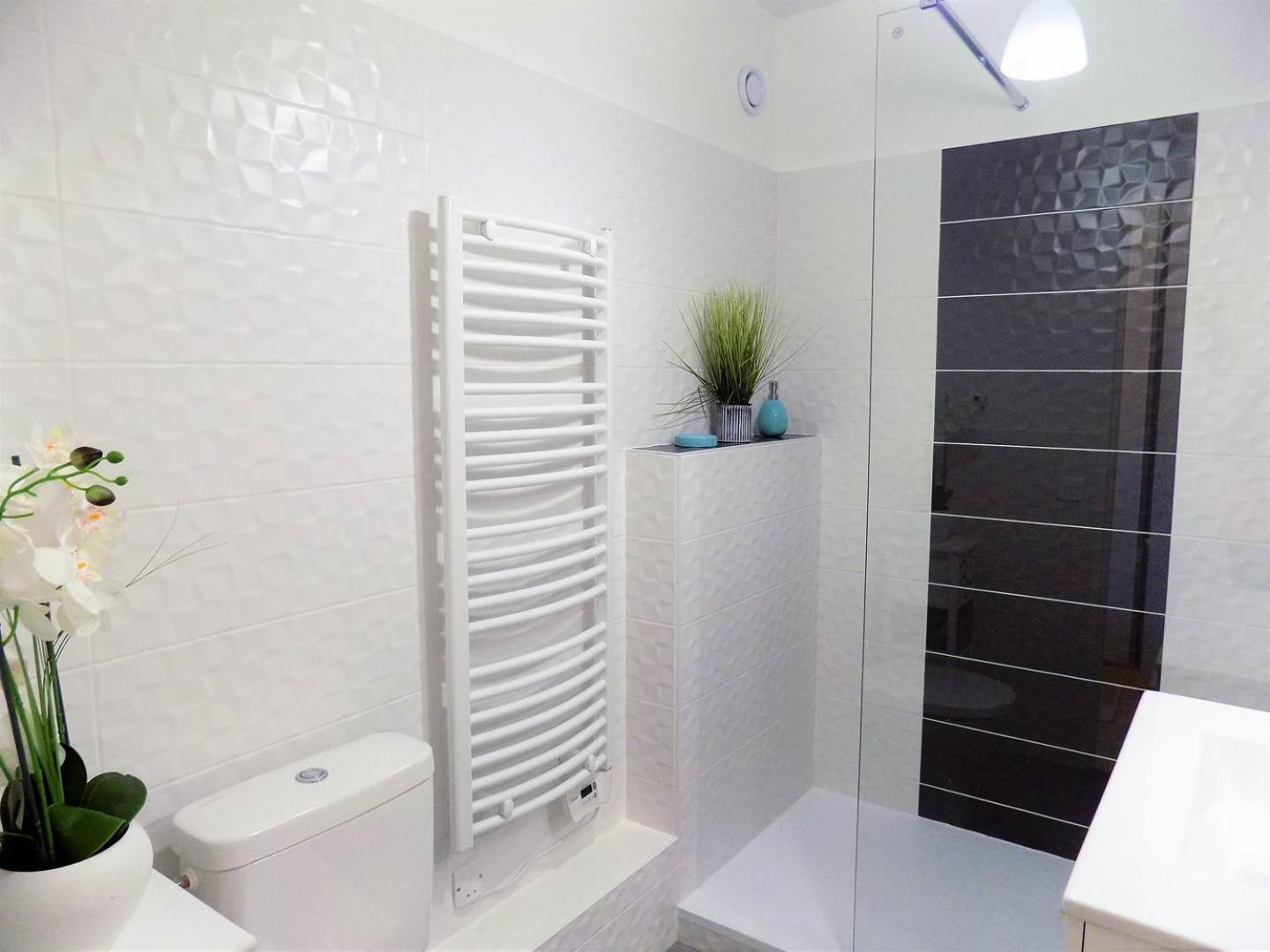 Royan - Studio Lumineux Au Calme - 30M De La Plage - Quartier Du Parc Εξωτερικό φωτογραφία